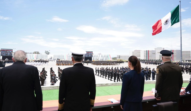 Presidenta Claudia Sheinbaum encabeza clausura y apertura de cursos del Sistema Educativo Militar 2026