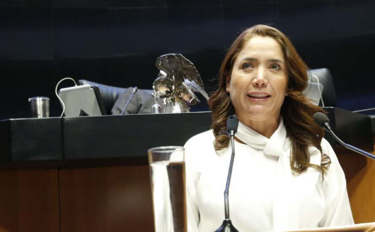 Quien paga cuota tiene derecho a que lo adviertan: Ivideliza Reyes presenta la Ley Germán y Olaf
