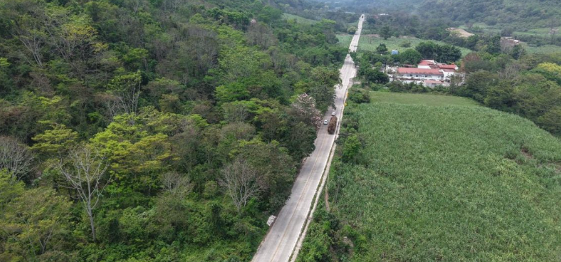 Rocío Nahle cumple y entrega tramo Tezonapa–Motzorongo
